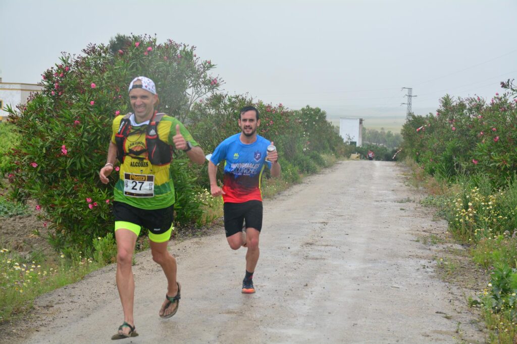 sherry maraton en sandalias